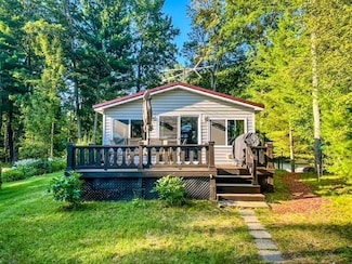 5388 Gronda Rd, Harrison, MI 48625