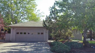 2934 SW 37th Ct, Redmond, OR 97756