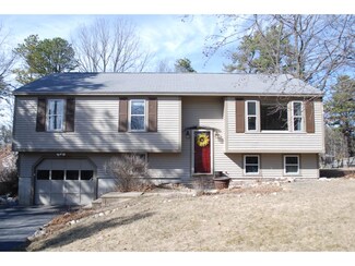 9 Cardinal Rd, Concord, NH 03301