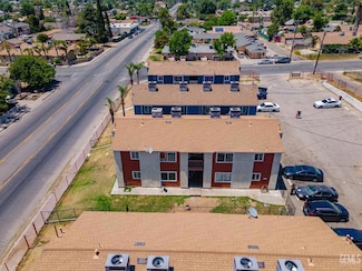 1308 Flower St, Bakersfield, CA 93305