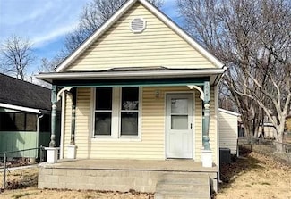 1018 Osage St, Leavenworth, KS 66048