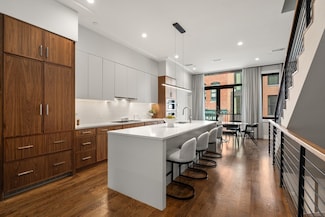 1 Edgerly Place Unit 11, Boston, MA 02116