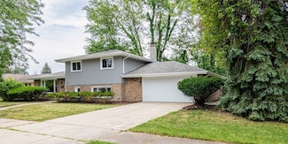 1307 E 169th Place, South Holland, IL 60473