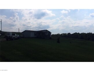 1445 Sandy Ln, Chesterhill, OH 43728