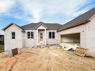 1583 Vista Dr, Cabot, AR 72023