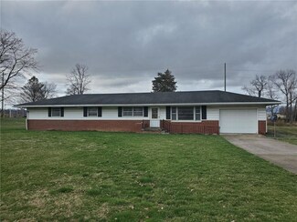 1663 E Us Highway 40, Brazil, IN 47834