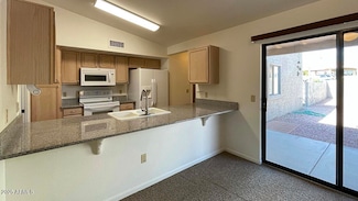 17116 E Salida Dr Unit B, Fountain Hills, AZ 85268