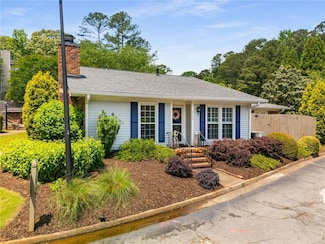 1140 Moorestown Cir, Decatur, GA 30033