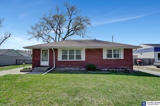 3715 N 70th St, Lincoln, NE 68507