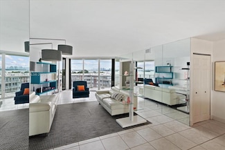 4000 Towerside Terrace Unit 704, Miami, FL 33138