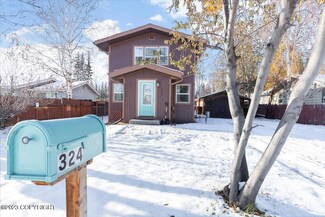 324 Antoinette Ave, Fairbanks, AK 99701