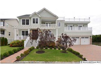 40 West St, Monmouth Beach, NJ 07750