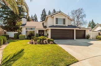 524 W Chennault Ave, Clovis, CA 93611