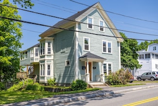 40 Washington St, Ayer, MA 01432
