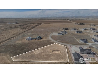 9420 Meadow Farms Dr, Milliken, CO 80543