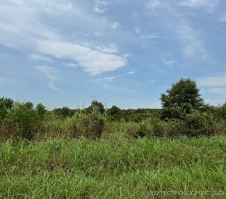 21525 W Cedar Ln, Sapulpa, OK 74066