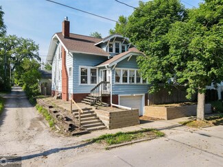 1331 Mattern Ave, Des Moines, IA 50316