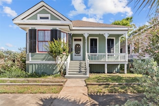 1003 Sealy St, Galveston, TX 77550