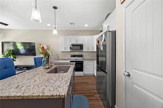 378 Hood Park Dr, Jasper, GA 30143