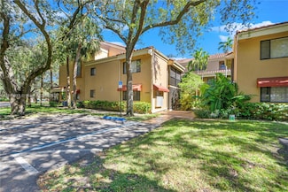15495 Miami Lakeway N Unit 101, Miami Lakes, FL 33014