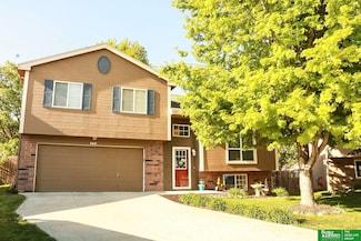 6610 N 117th Cir, Omaha, NE 68164