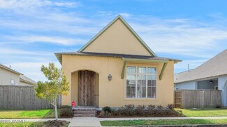 103 Catamaran Dr, Youngsville, LA 70592