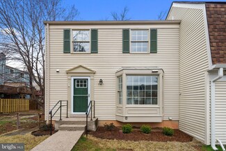 9074 Loreleigh Way, Fairfax, VA 22031
