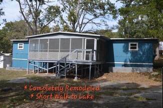21 Myrtle St, Cape Fair, MO 65624