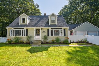 27 Carleton Rd, Rochdale, MA 01542