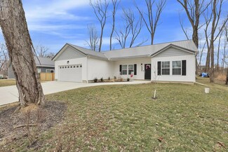 13334 Pine Rd NE, Thornville, OH 43076