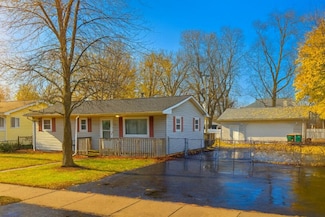 1991 S Pasadena Ave, Ypsilanti, MI 48198