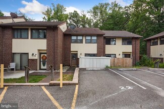 22 Bayberry Ct, Woodbury, NJ 08096