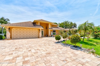6167 Half Moon Dr, Port Orange, FL 32127