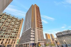 235 W Van Buren St Unit 2416, Chicago, IL 60607