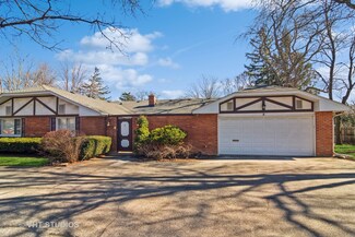 3 Harrogate on Oxford, Rolling Meadows, IL 60008