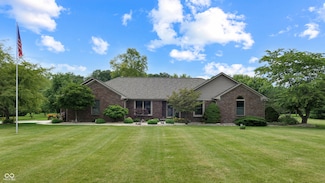 8818 Mathews Rd, Indianapolis, IN 46259