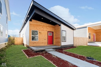 238 N Tacoma Ave, Indianapolis, IN 46201