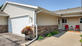 3504 Damon St Unit 38, Eau Claire, WI 54701