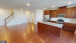 41967 Pickwick Mill Terrace, Stone Ridge, VA 20105