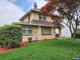 228 Ridgefield Ave, Bogota, NJ 07603