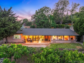 9835 Edgelake Dr, La Mesa, CA 91941