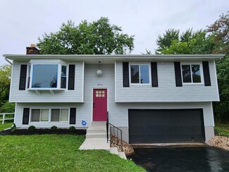 3711 Big Walnut Dr, Groveport, OH 43125