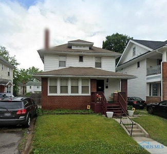 2035 Parkdale Ave, Toledo, OH 43607