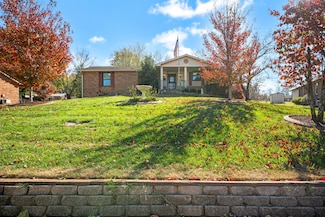 156 W Concord Dr, Clarksville, TN 37042