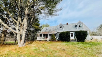1883 Essex St, Bangor, ME 04401