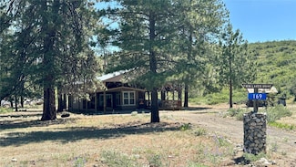 169 Twin Lakes Dr, Winthrop, WA 98862