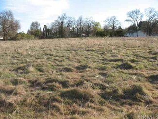 2 Marek Rd, Los Molinos, CA 96055