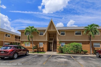 250 Berkshire Ln, Melbourne, FL 32935