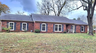 215 Jacklin Dr, Madisonville, KY 42431