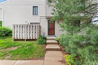 17 Megans Ct Unit 5H, O Fallon, MO 63366
